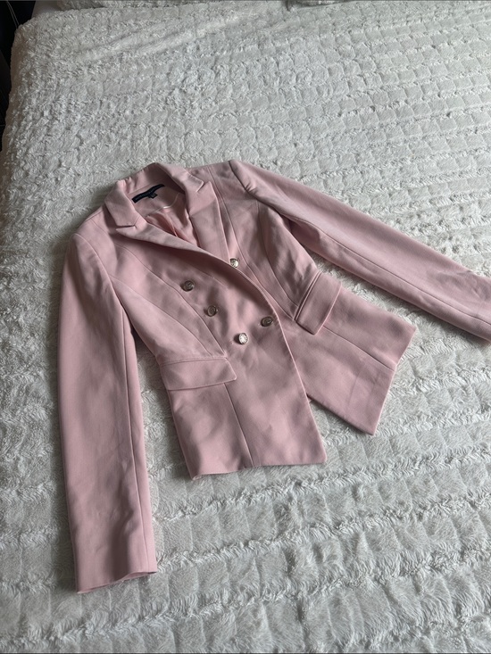 White House Black Market Jackets & Blazers - White House Black Market Light Pink Double-Breasted Blazer